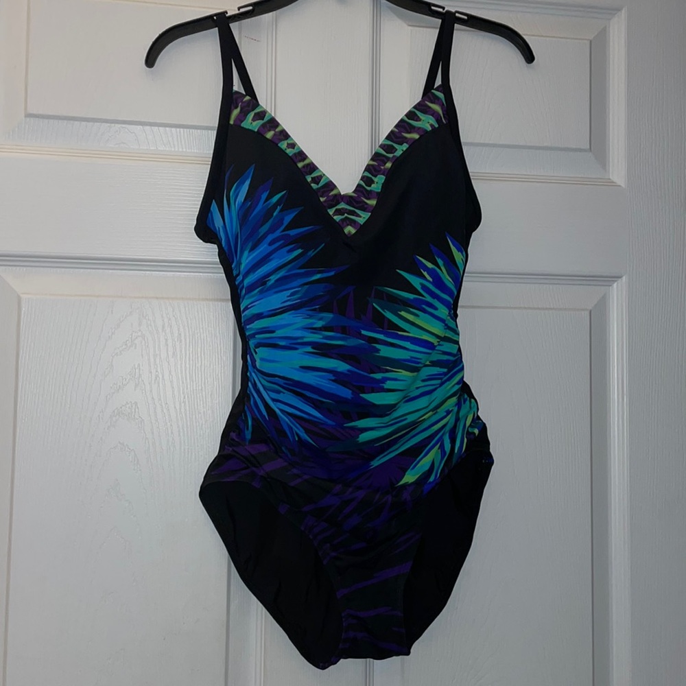Aqua Green size M 1 piece